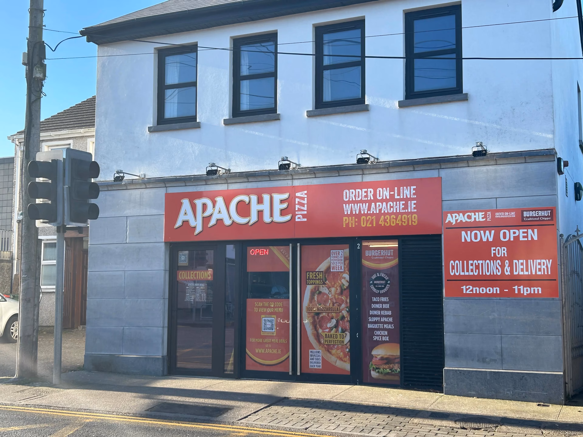 Where can I get pizza delivery in Cork City?