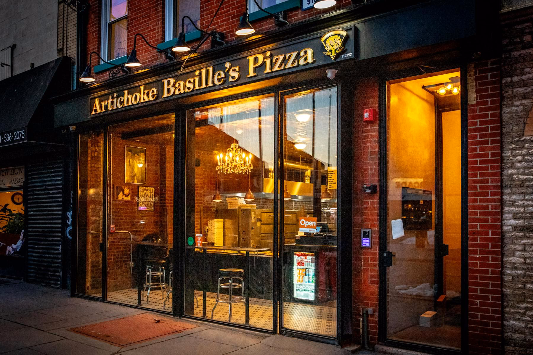 Who owns artichoke Basille's?
