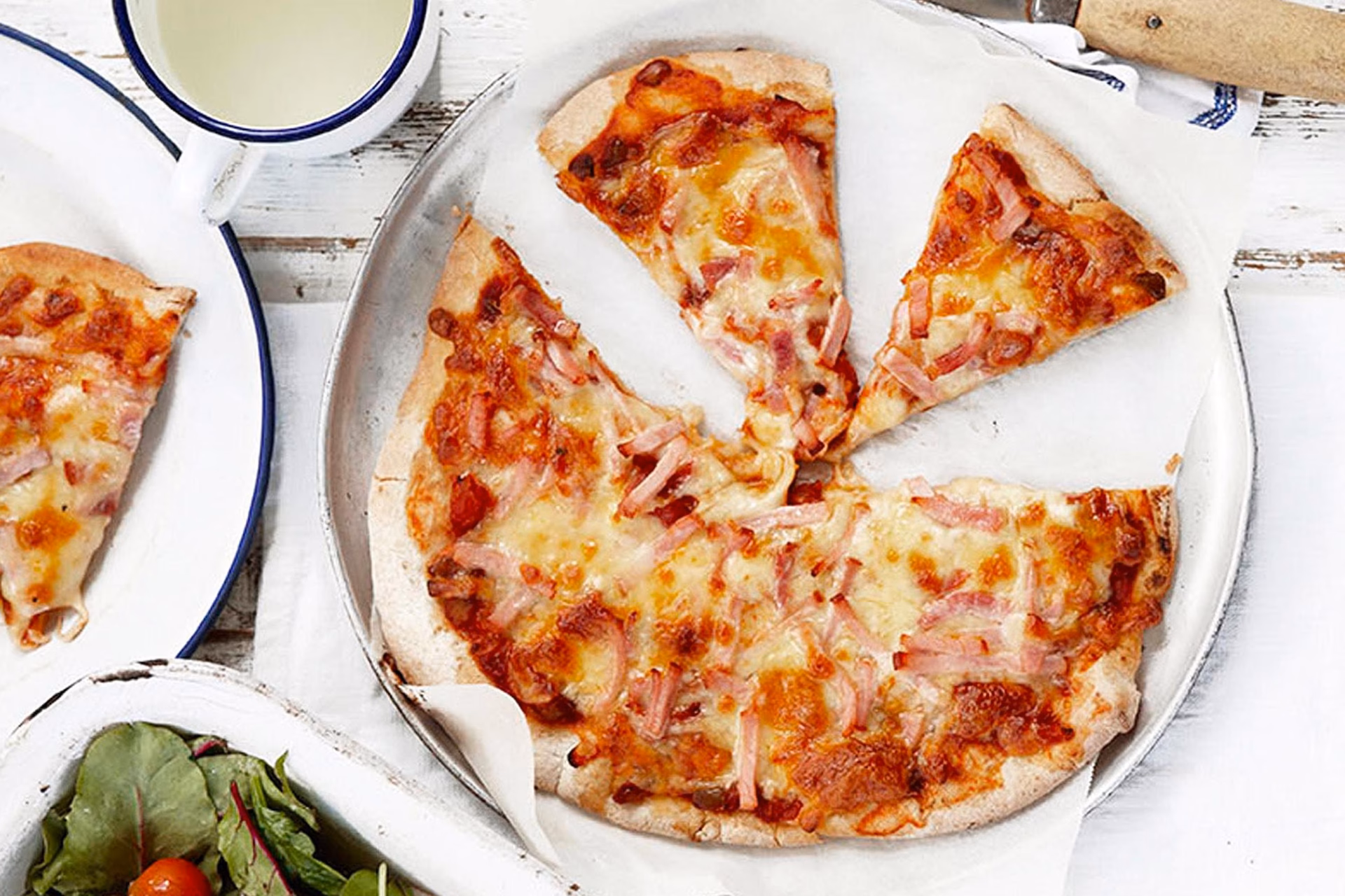 How long do you cook a pizza topped with cream cheese?