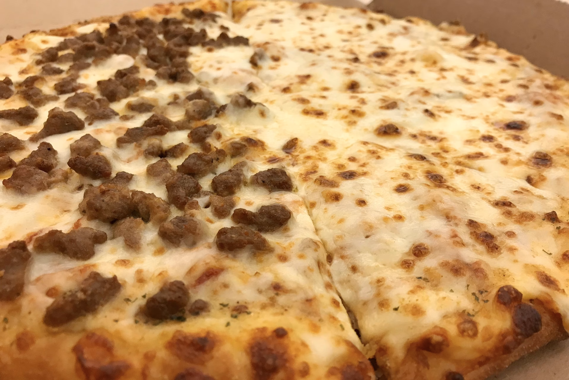 What is a domino's classic pie?