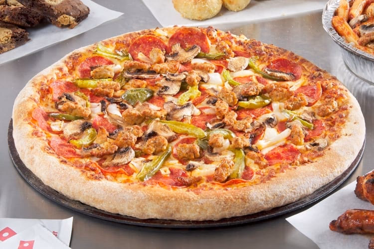 What kind of cheese does Dominos use?