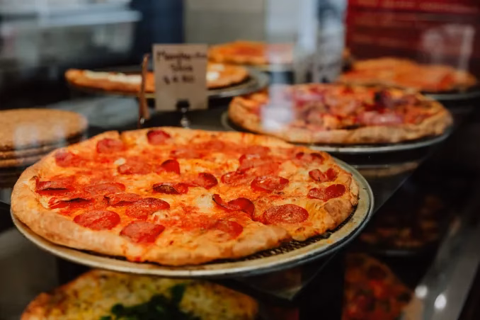 Where to eat pizza in Arizona?