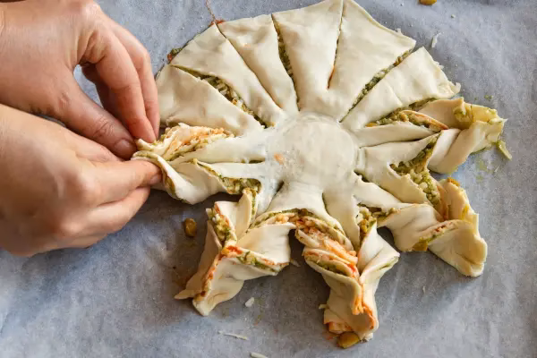 Wie bereite ich einen Pizza-Stern zu?