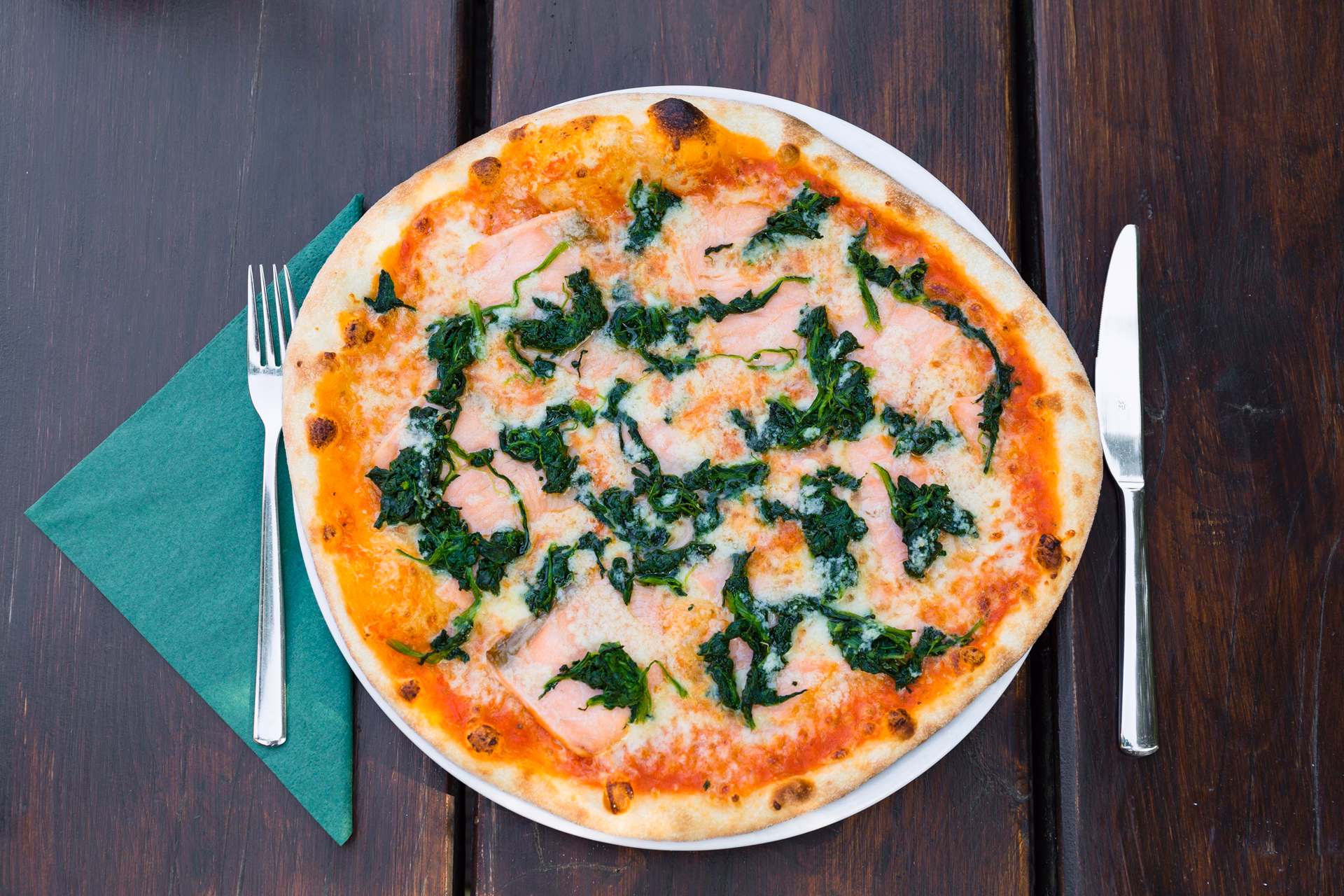 Was macht Caorle Pizzeria so berühmt?