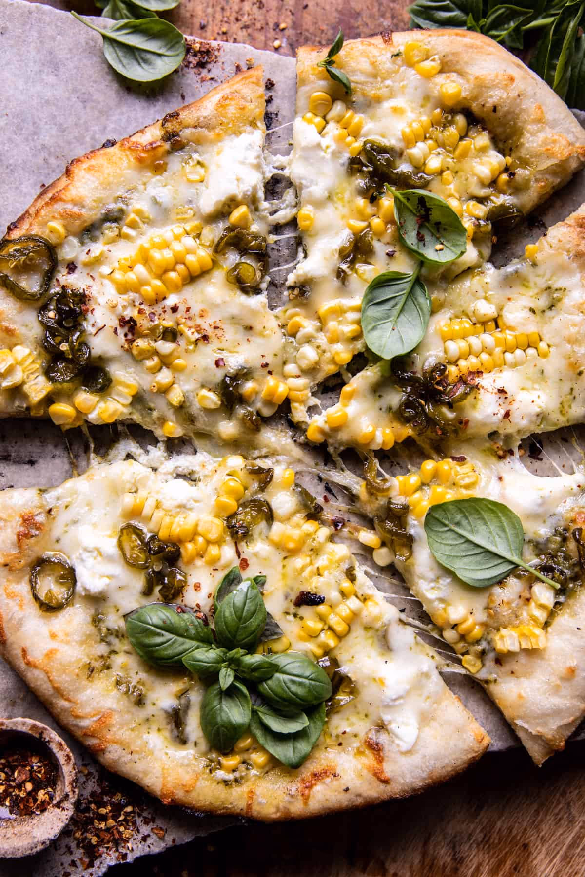 How do you make a fried corn pizza?