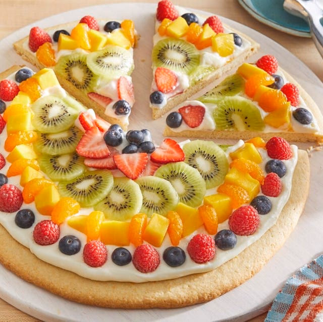 What is a dessert pizza?