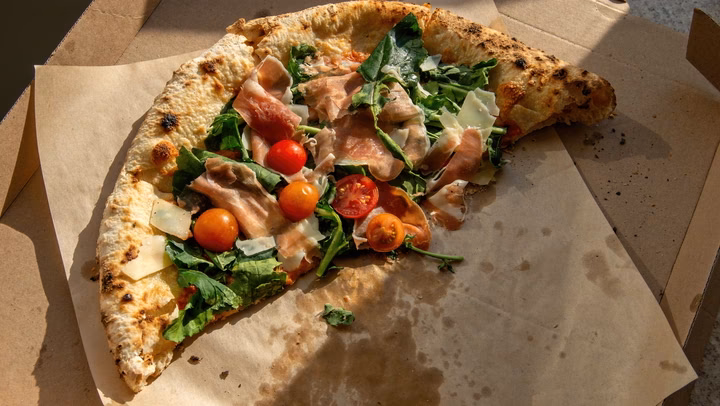 Can you eat leftover pizza?