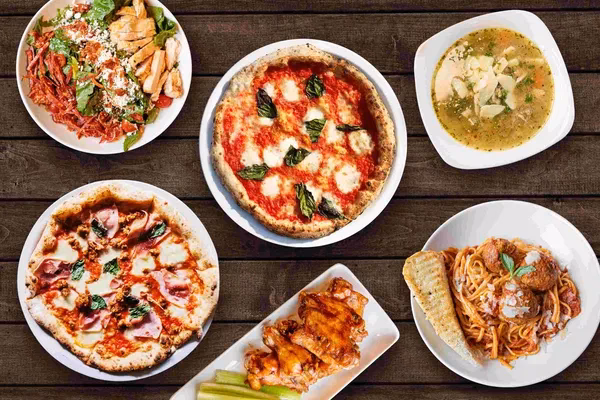 Does Famoso have email service?