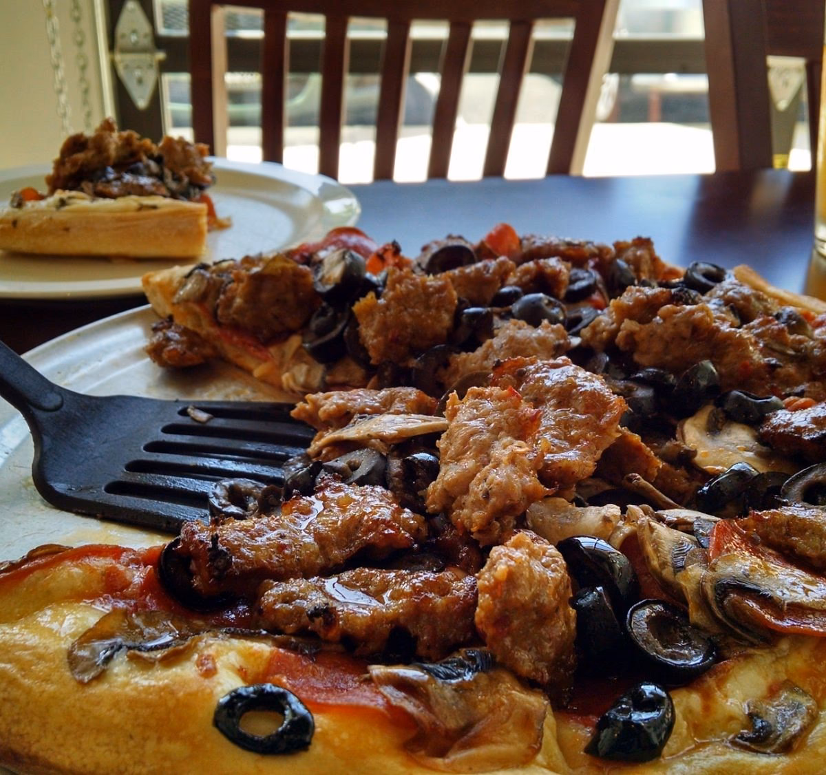 What happened to Flying Pie Pizzeria in Lake Oswego?