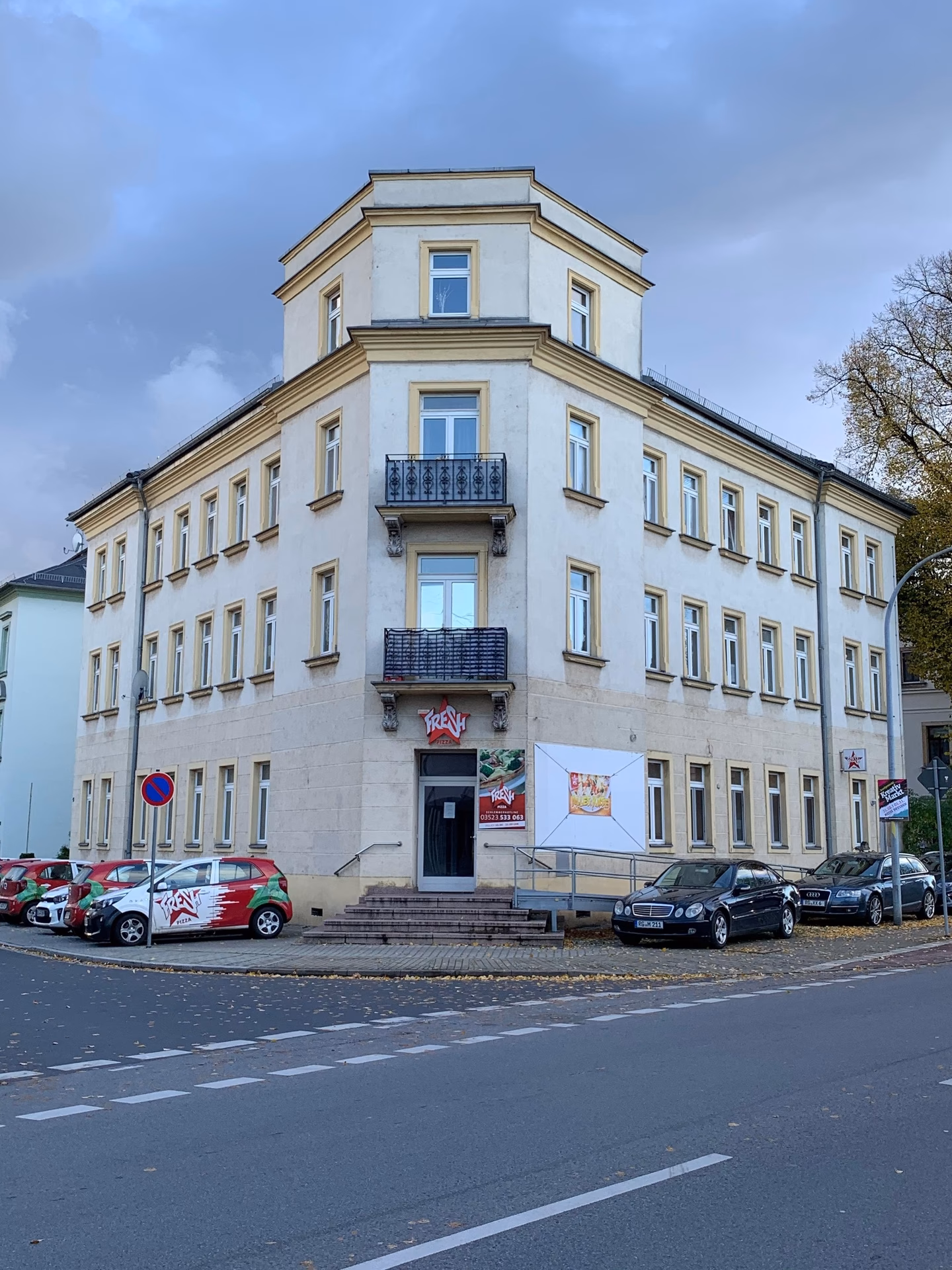 Was gibt es in Freddy's zu essen?