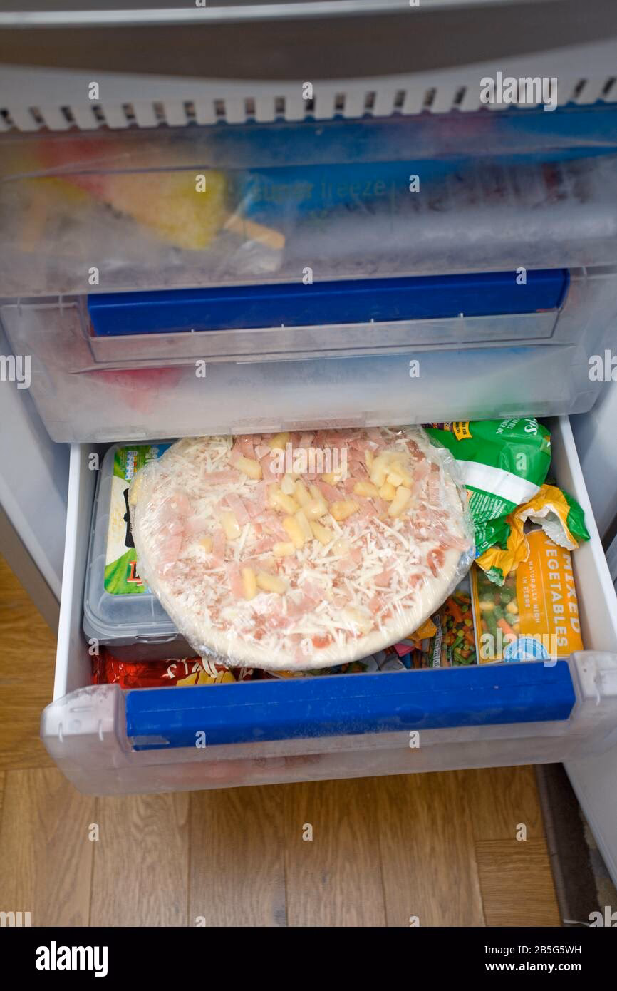 Can leftover pizza be refrigerated?