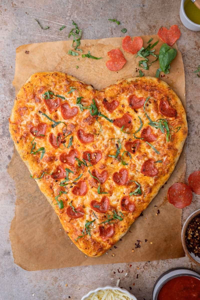 Does Papa Johns have heart shaped pizza?