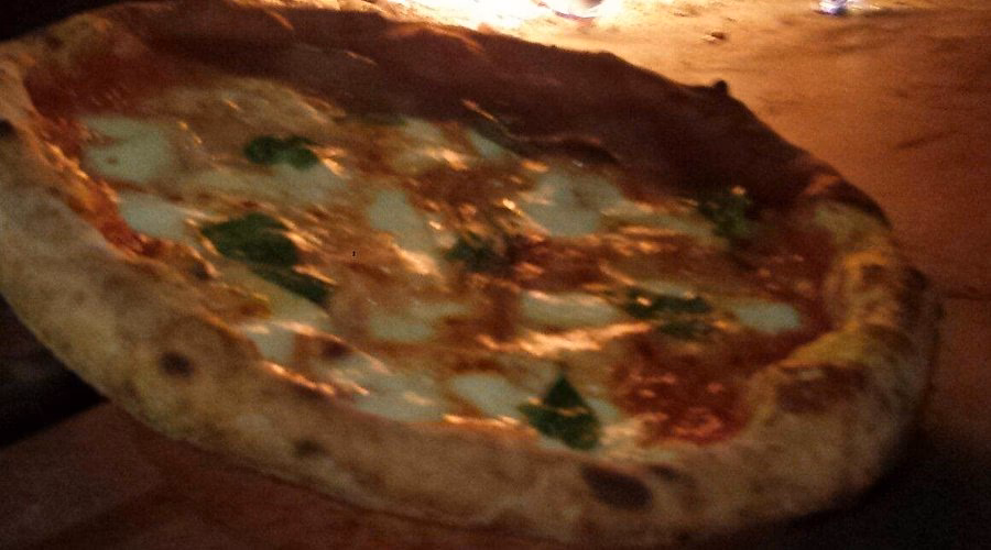 Wie viele Menüs und Getränke bietet das Restaurant aus Kempten an?