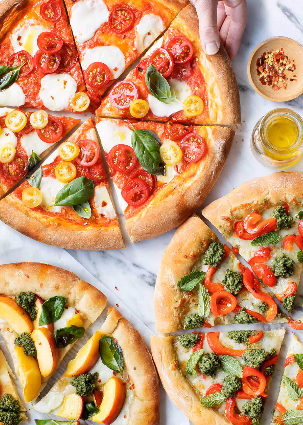 How do you make homemade pizza?