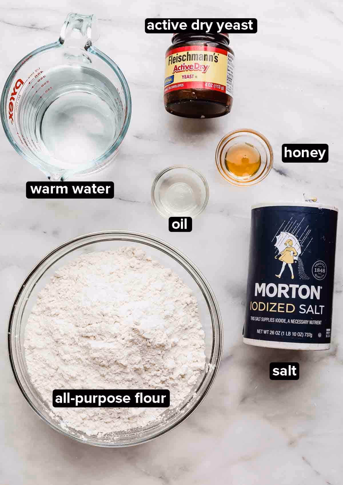 How do you make a good pizza dough?