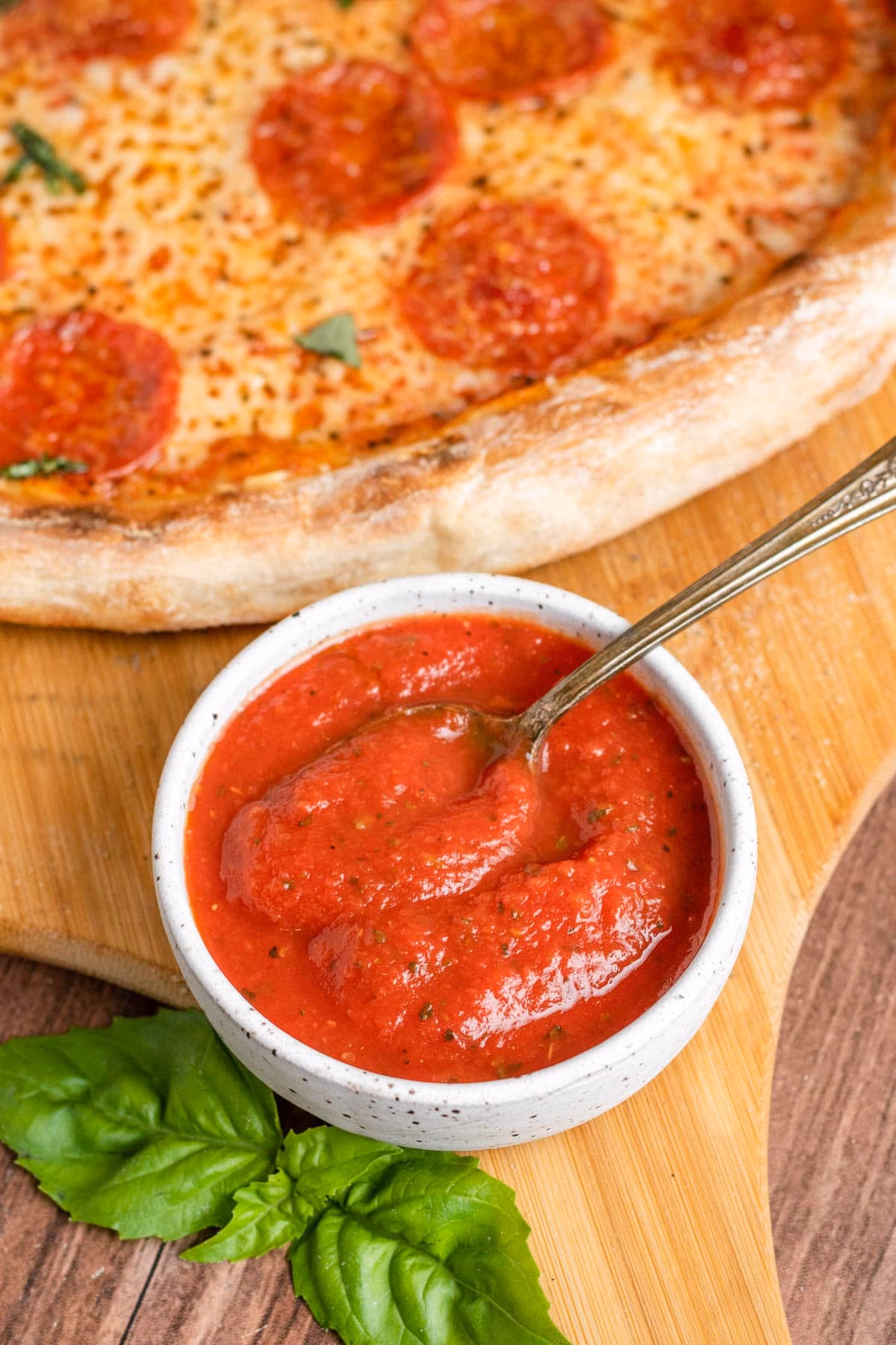 How to make pizza sauce from diced tomatoes?