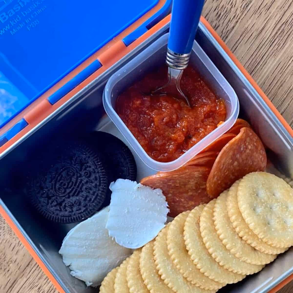 What can kids eat in a lunch box?