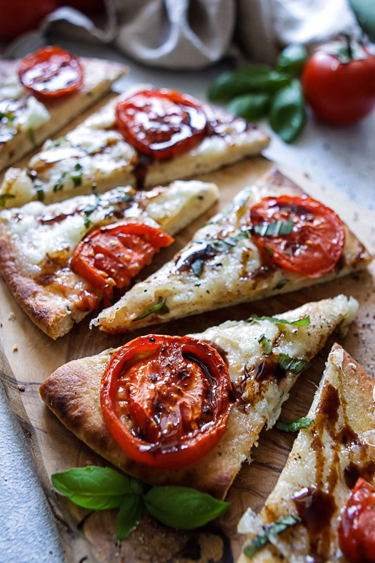 What is Margherita flatbread?