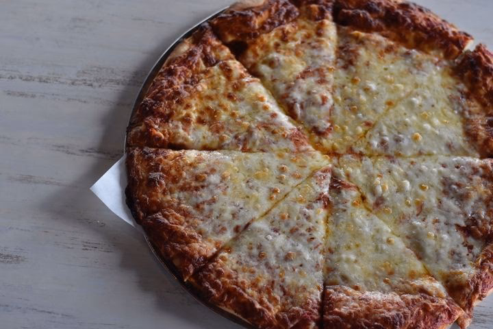 Is north Mr Pizza a good place to eat?