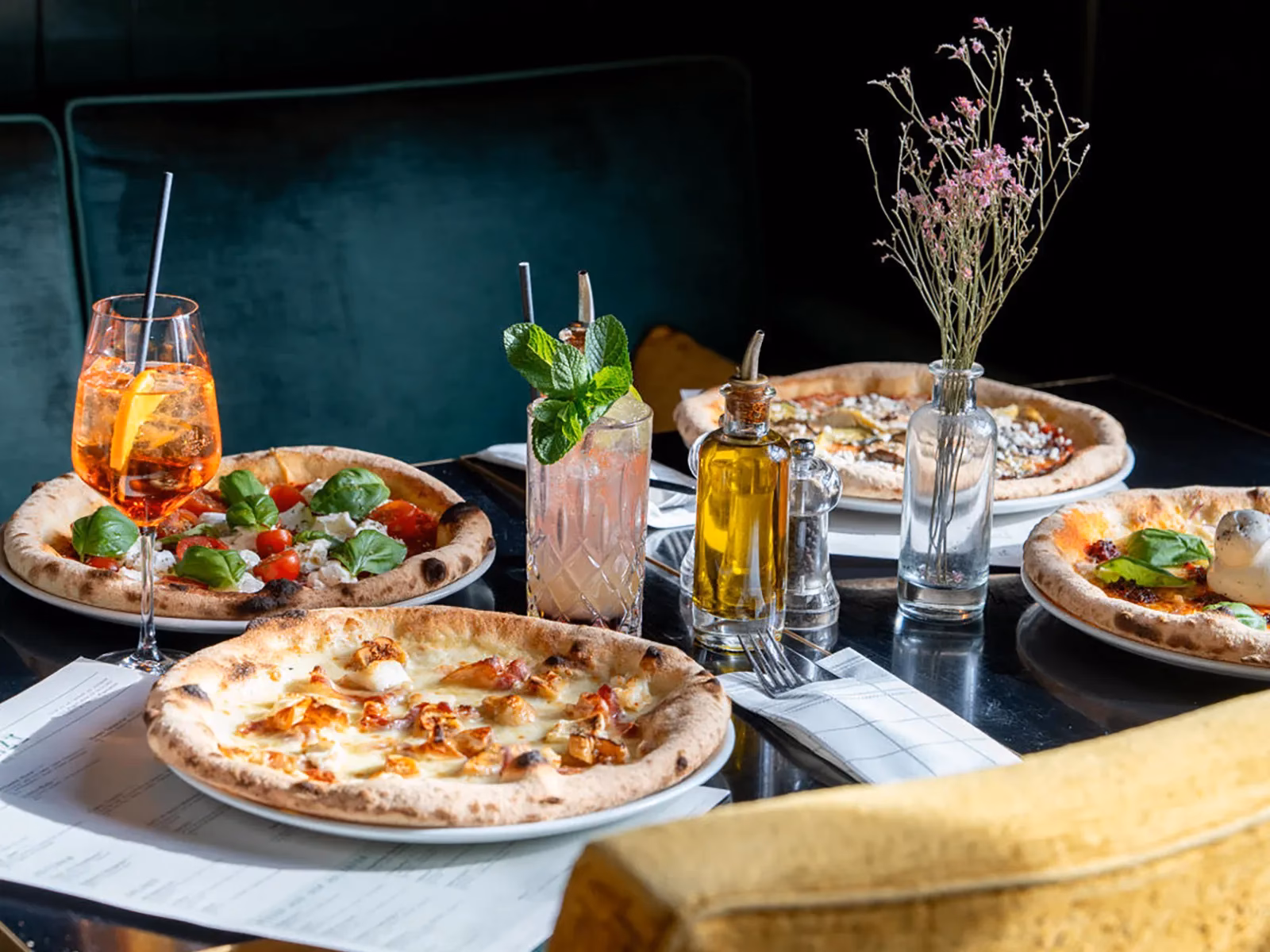 Welche Pizzas gibt es in Schwabing?