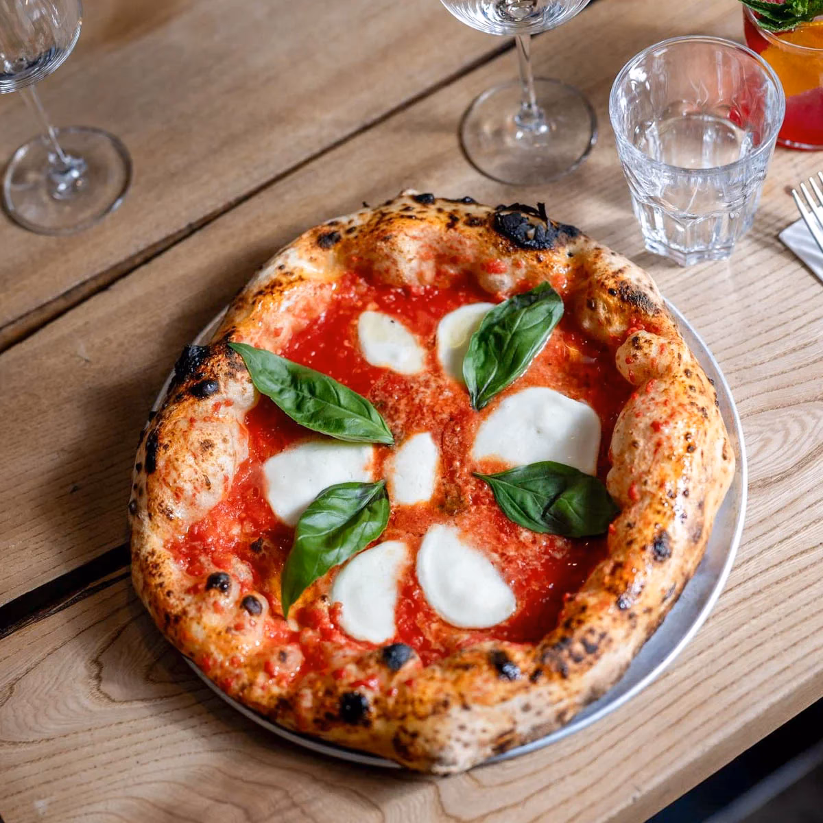 Was gibt es in Pizzarei München am Dom zu sehen?