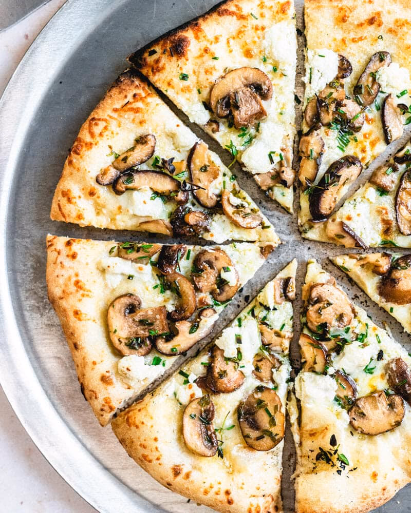 How to make a good mushroom pizza?