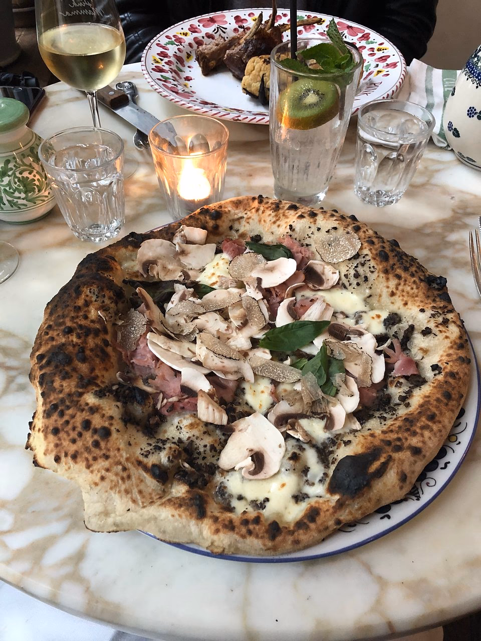 What is pink Mamma Ristorante di passione?