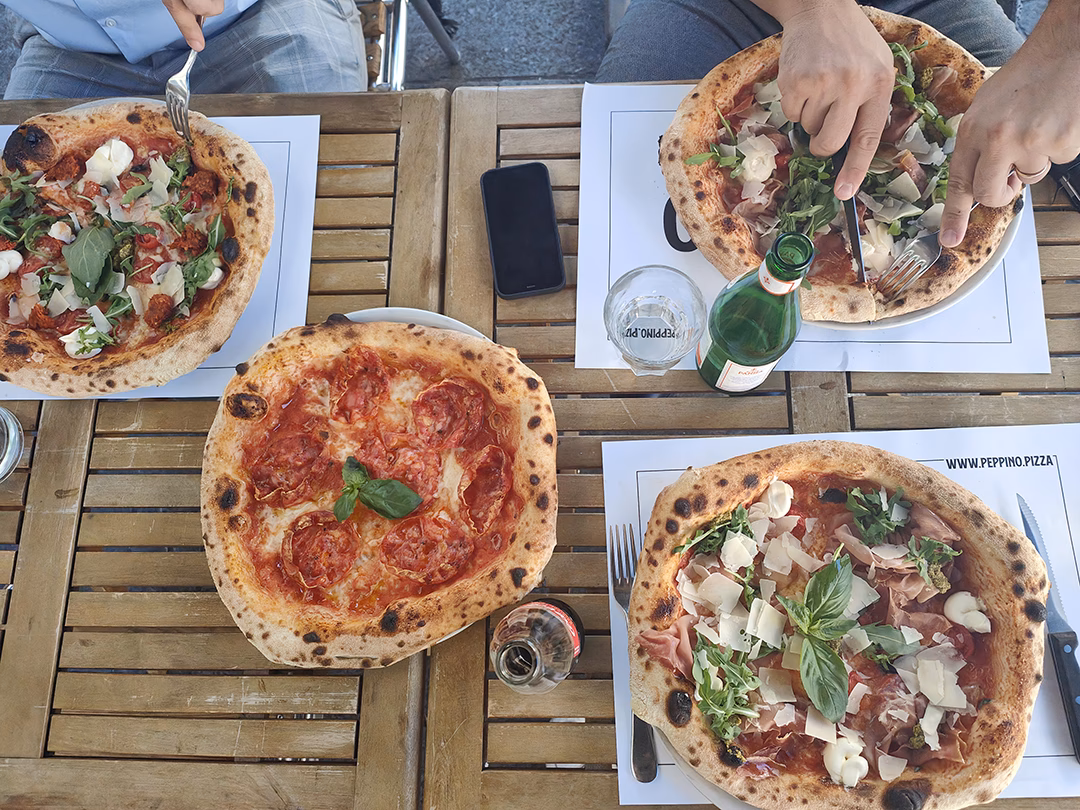 Welche Pizzas gibt es in Aarau?