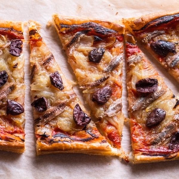 Comment faire cuire des anchois pour la pissaladière niçoise?