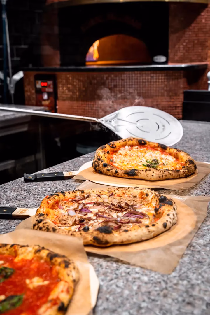 Wie heißt die Pizza in Bad Homburg?