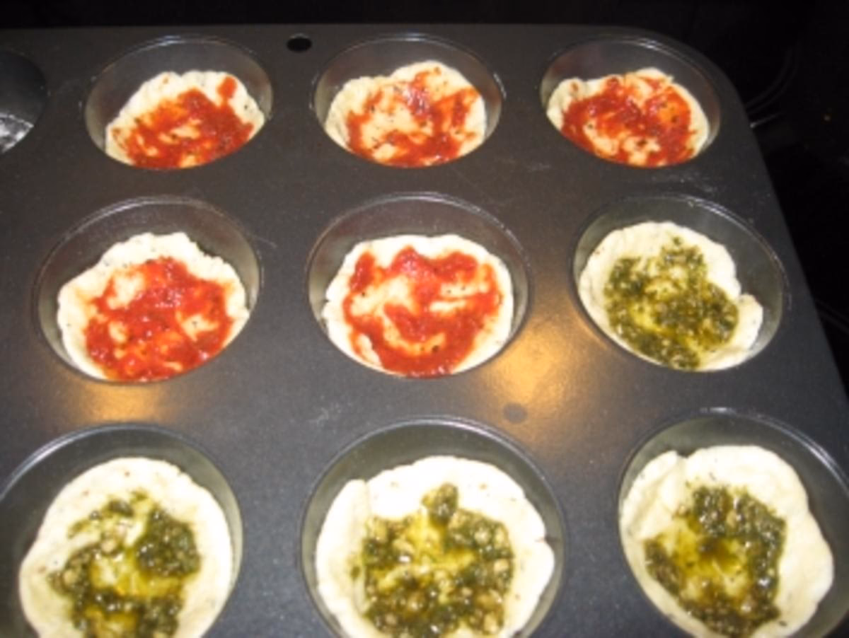 Wie macht man eine Pizza in der Pfanne?