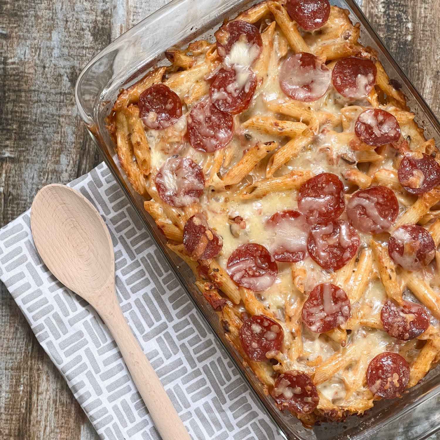 What's in a pizza casserole?