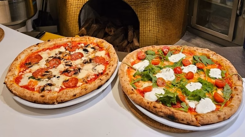 Are there pizza restaurants in Baixa de Lisboa?