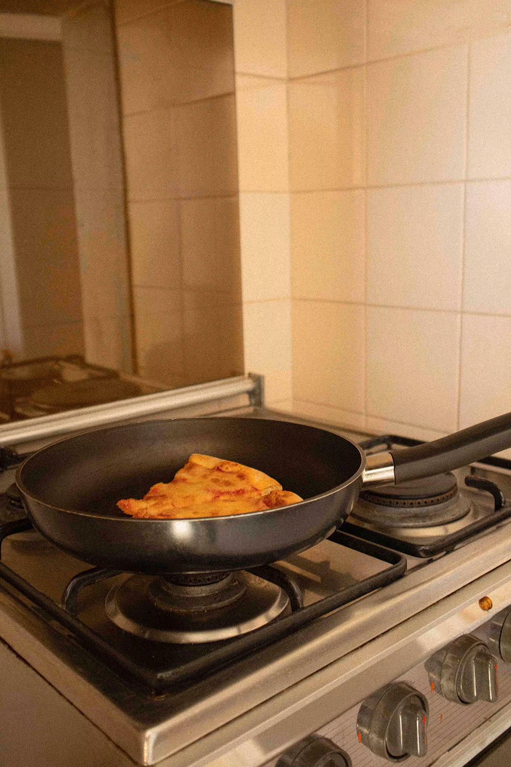 Kann man Pizza am nächsten Tag noch aufwärmen?