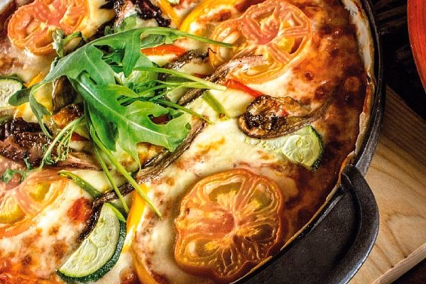 Welche pizzaspezialitäten gibt es vom Gardasee?