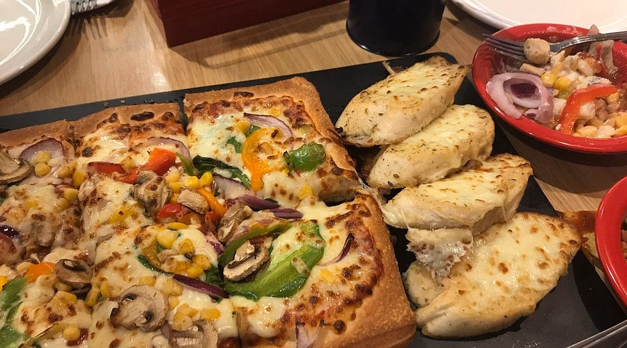 Where is Pizza Hut Birmingham?