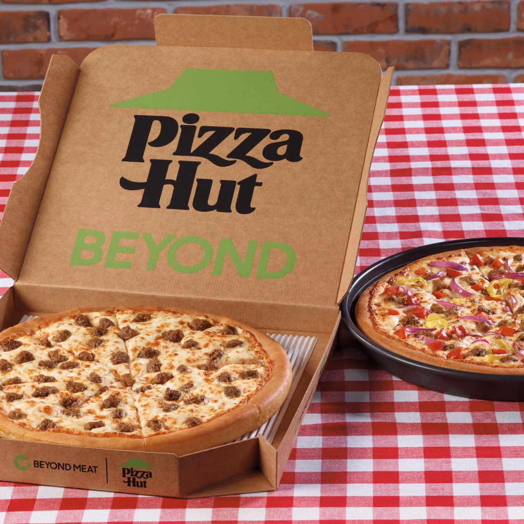 Does Pizza Hut have a gigantic pizza?