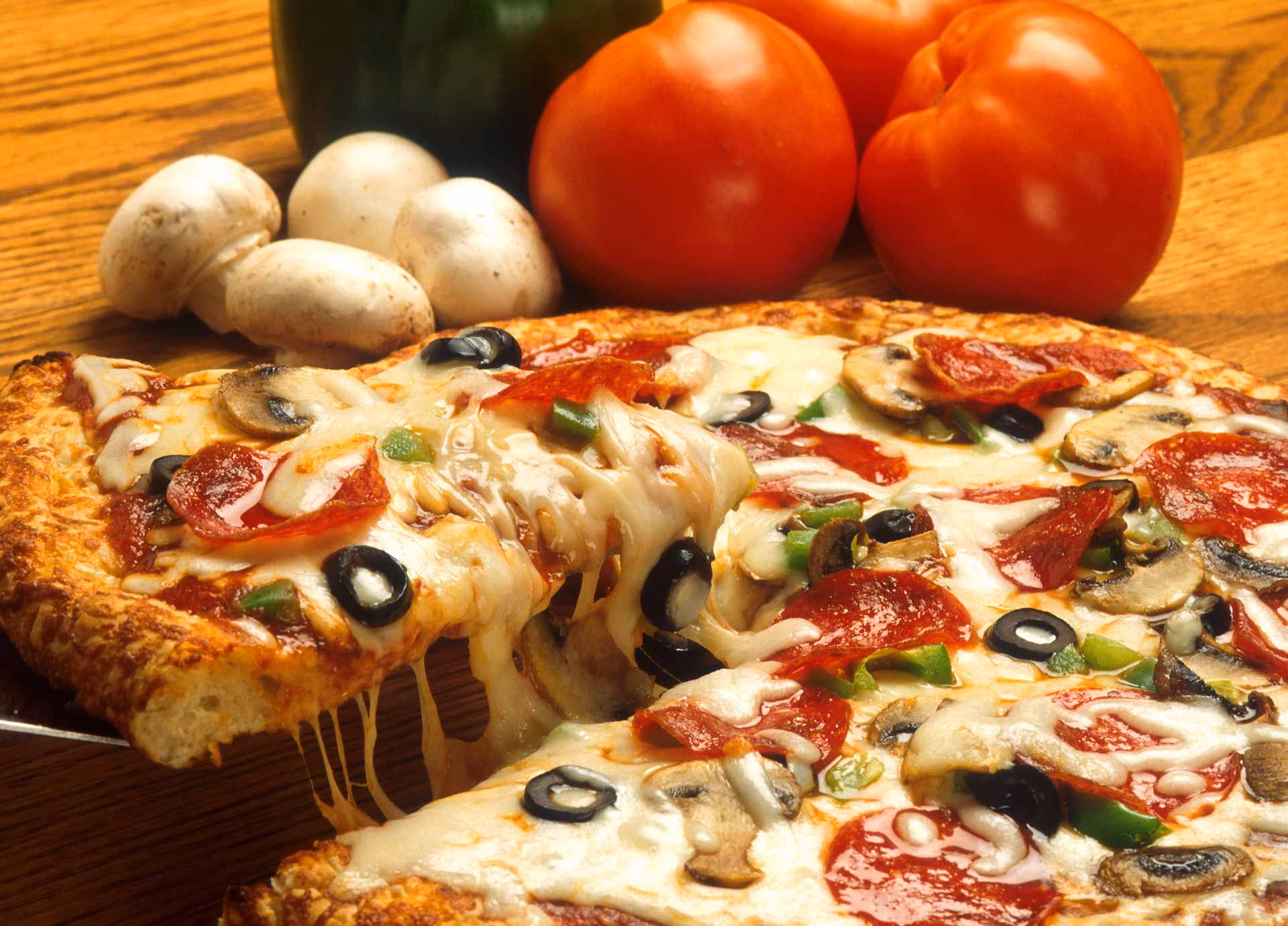 Was kann man bei Pizza Romeo in Königsbrunn kaufen?