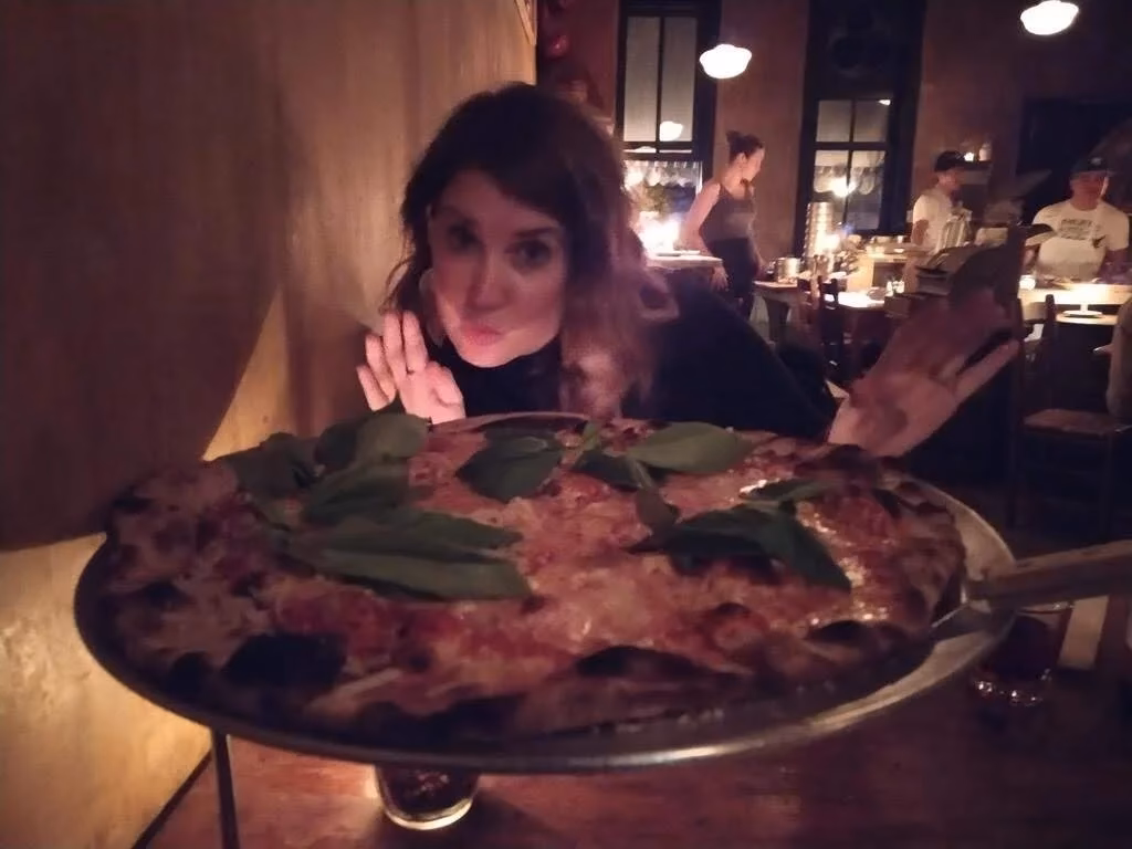 What makes lucali a great pizzeria?