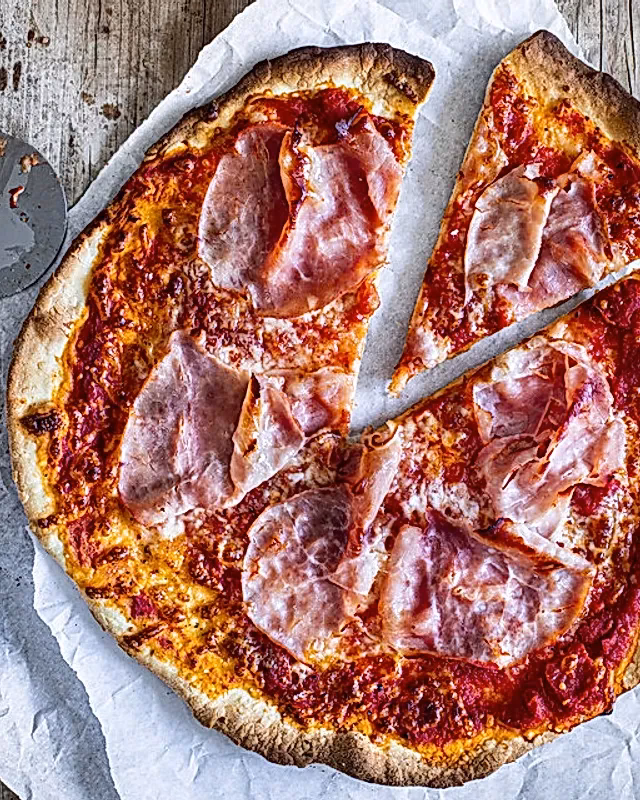 Wie kann man Pizza backen?