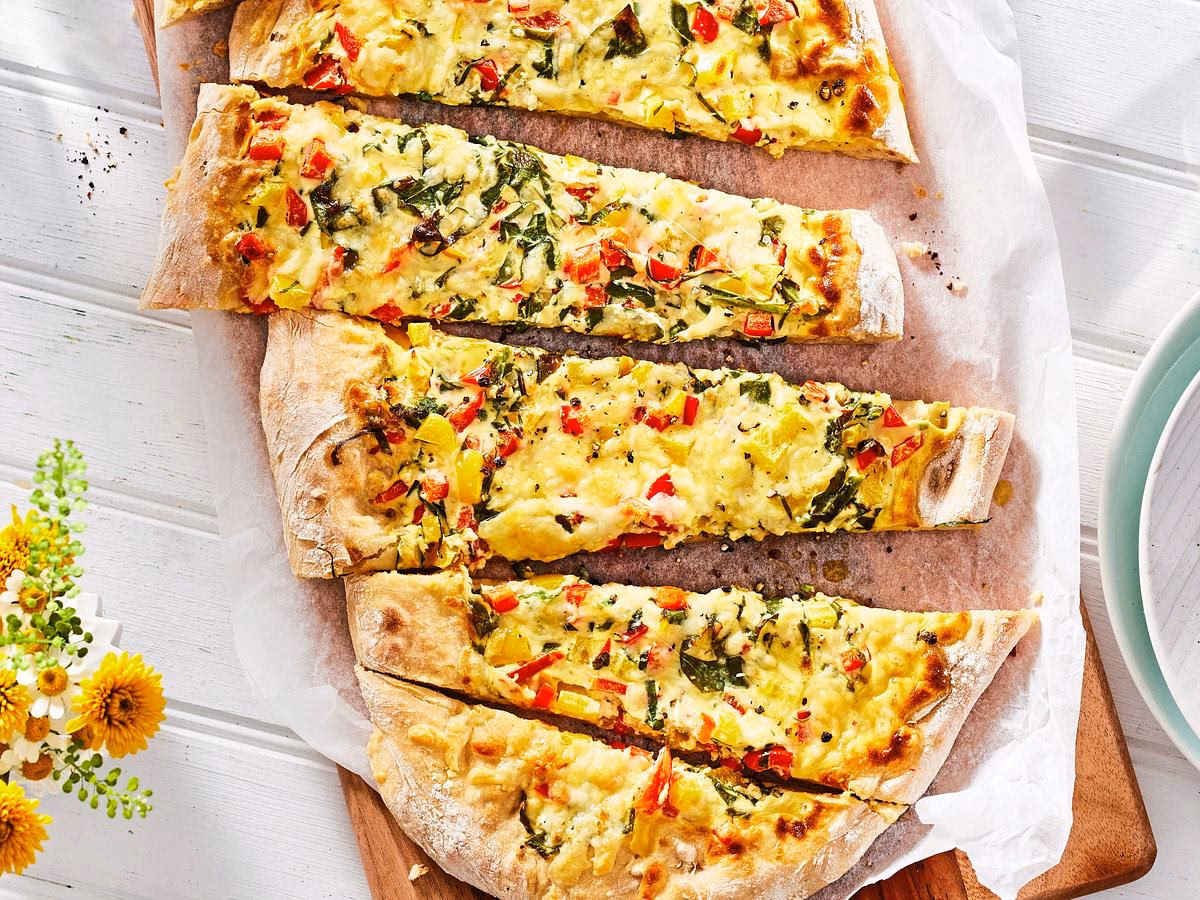 Wie bereite ich eine Pizza zu?