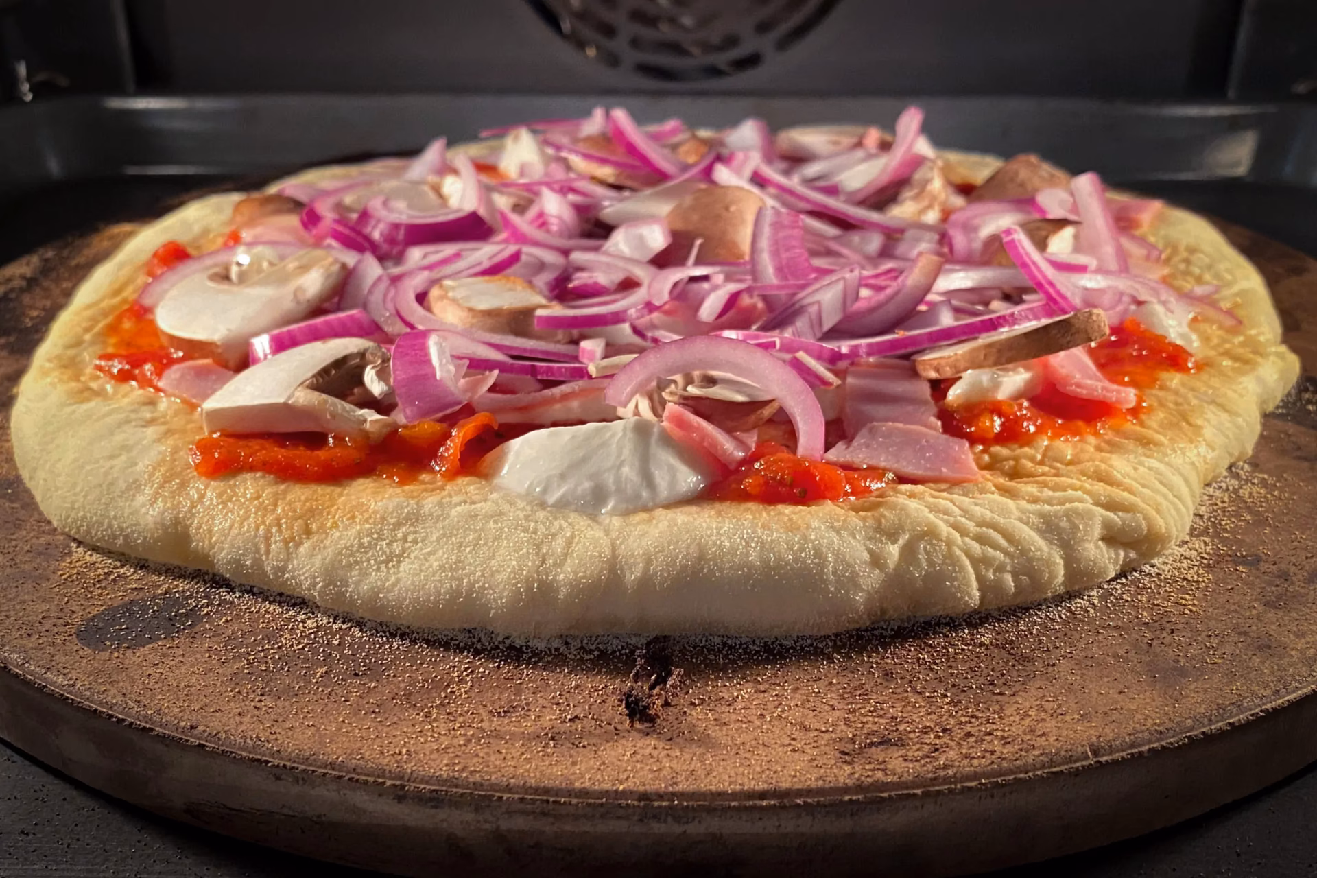 Welche Faktoren beeinflussen die Zubereitung einer perfekten Pizza?