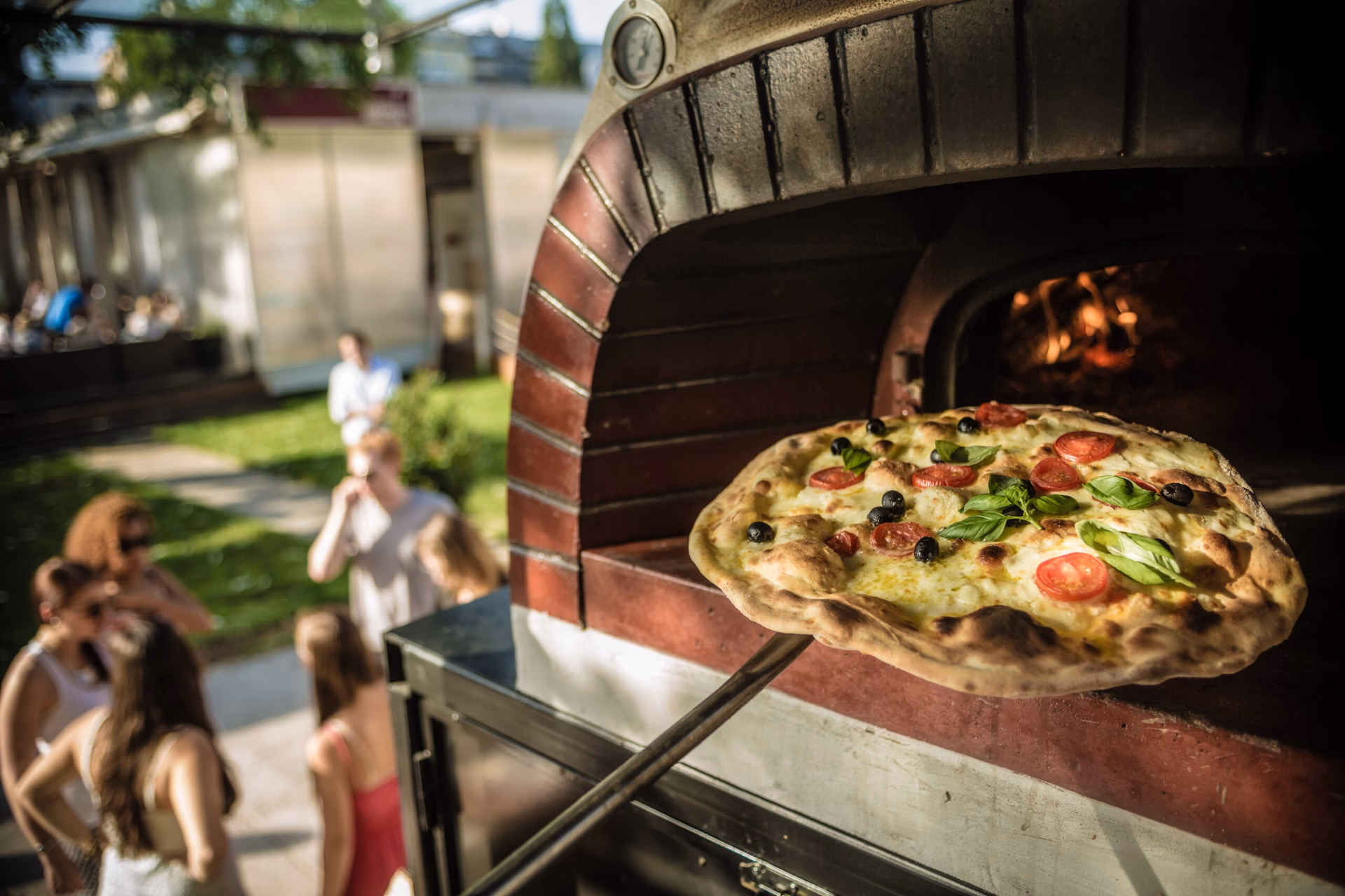 Wie lange dauert es bis pizzaioli gebacken wird?