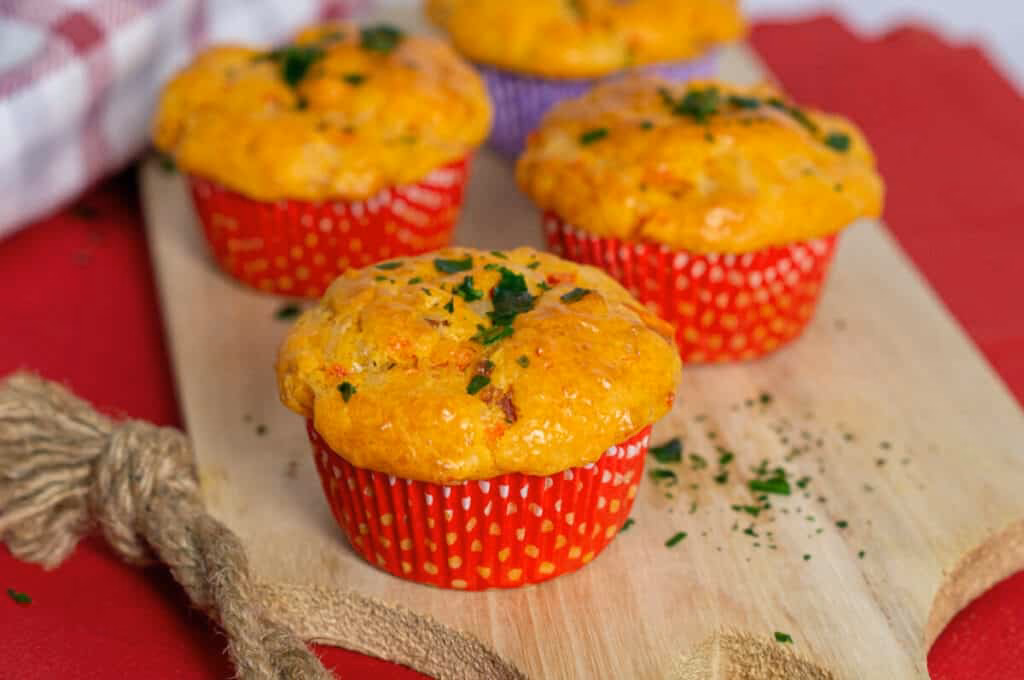 Wie lange braucht ein Pizzateig ohne Hefe?