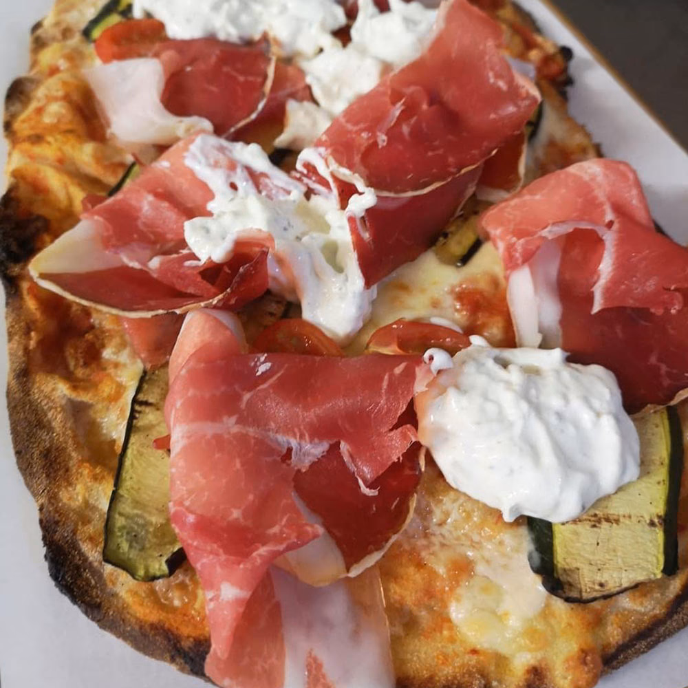 Wie werden Pizzen zubereitet?