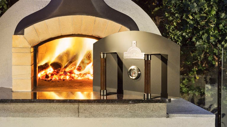 Are wood fired brick pizza ovens a good choice?