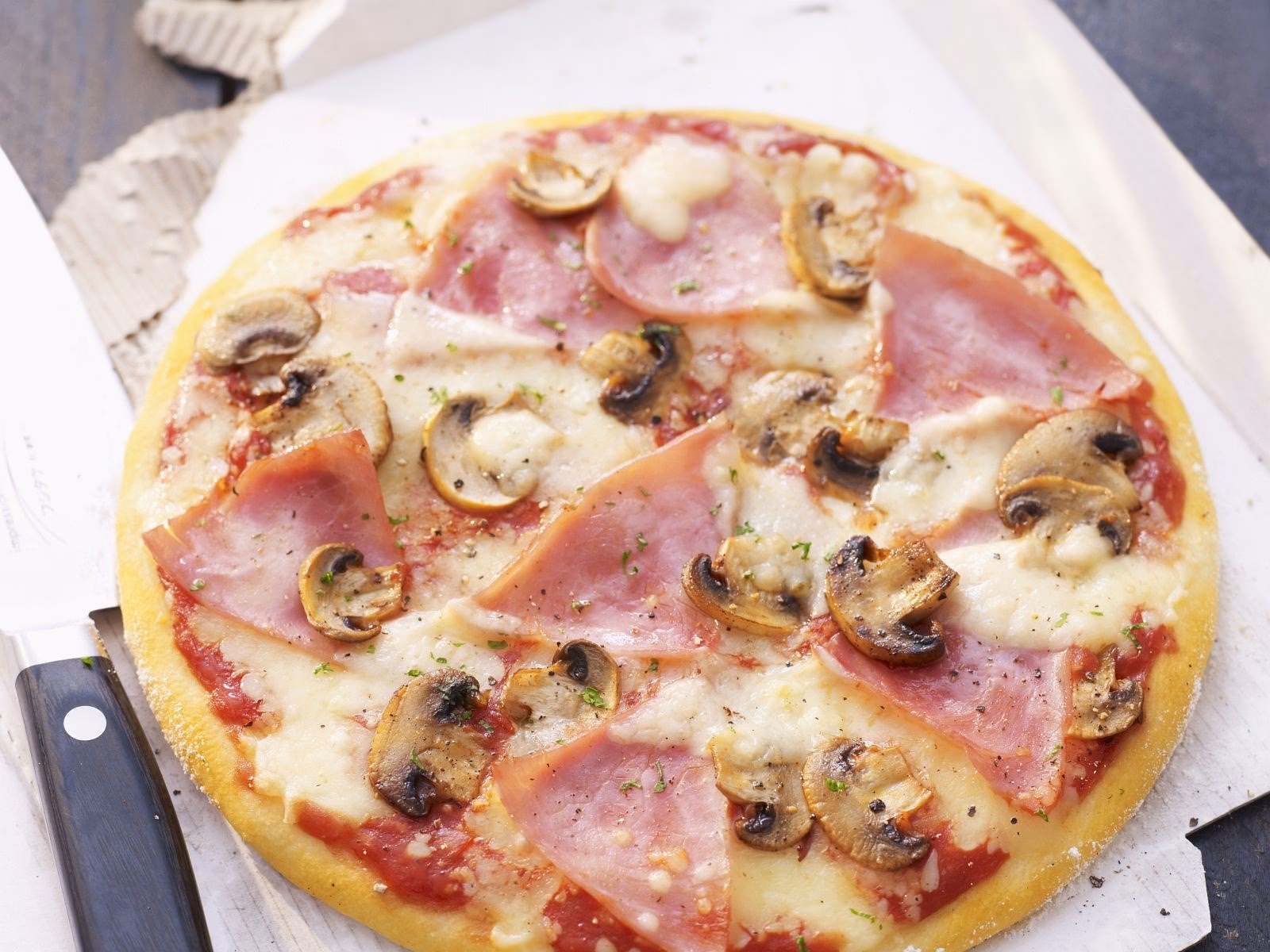 Was macht italienischer Schinken zu einem besonderen Genuss?