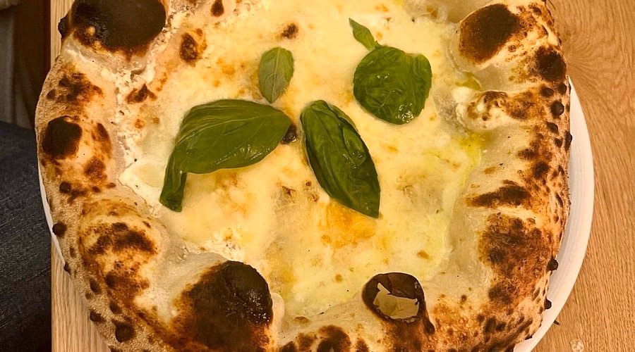 Was gibt es in Schwerzenbach zu essen?