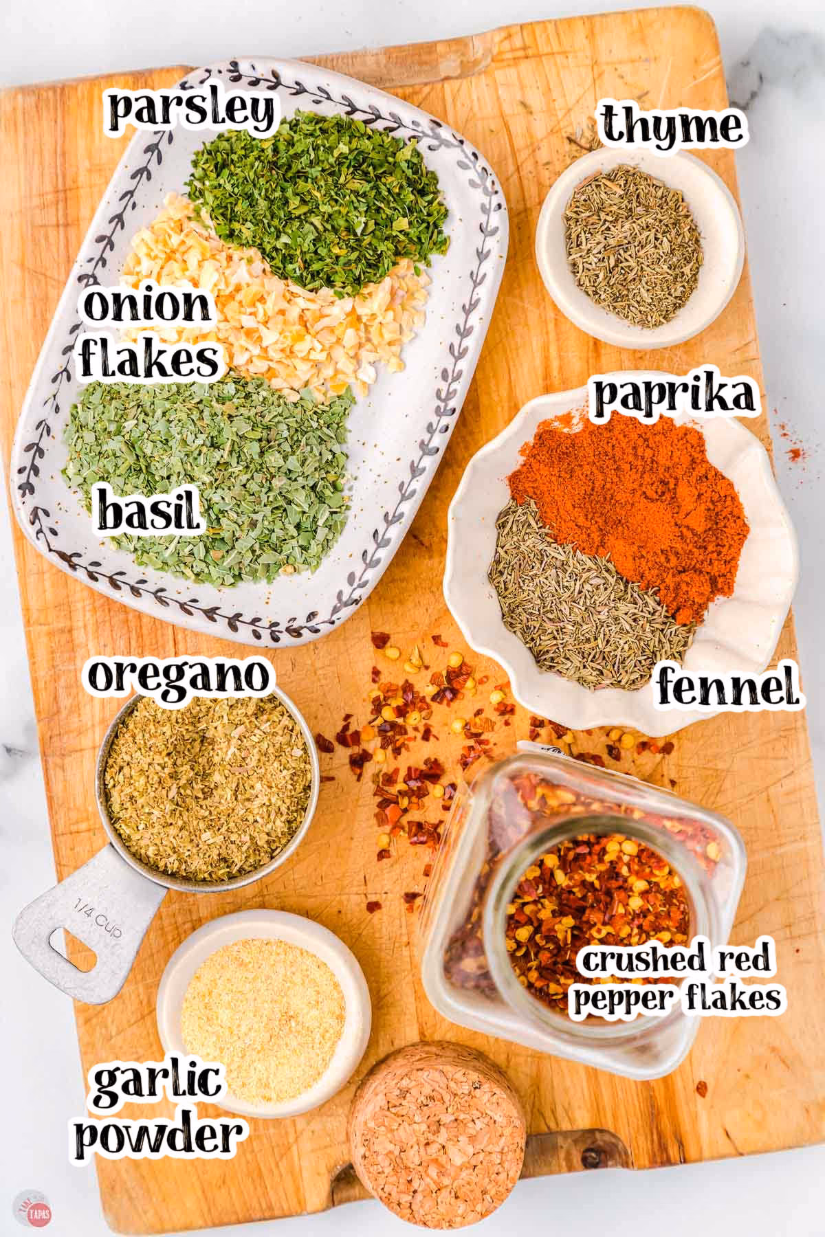 How do you make Italian pizza seasoning?