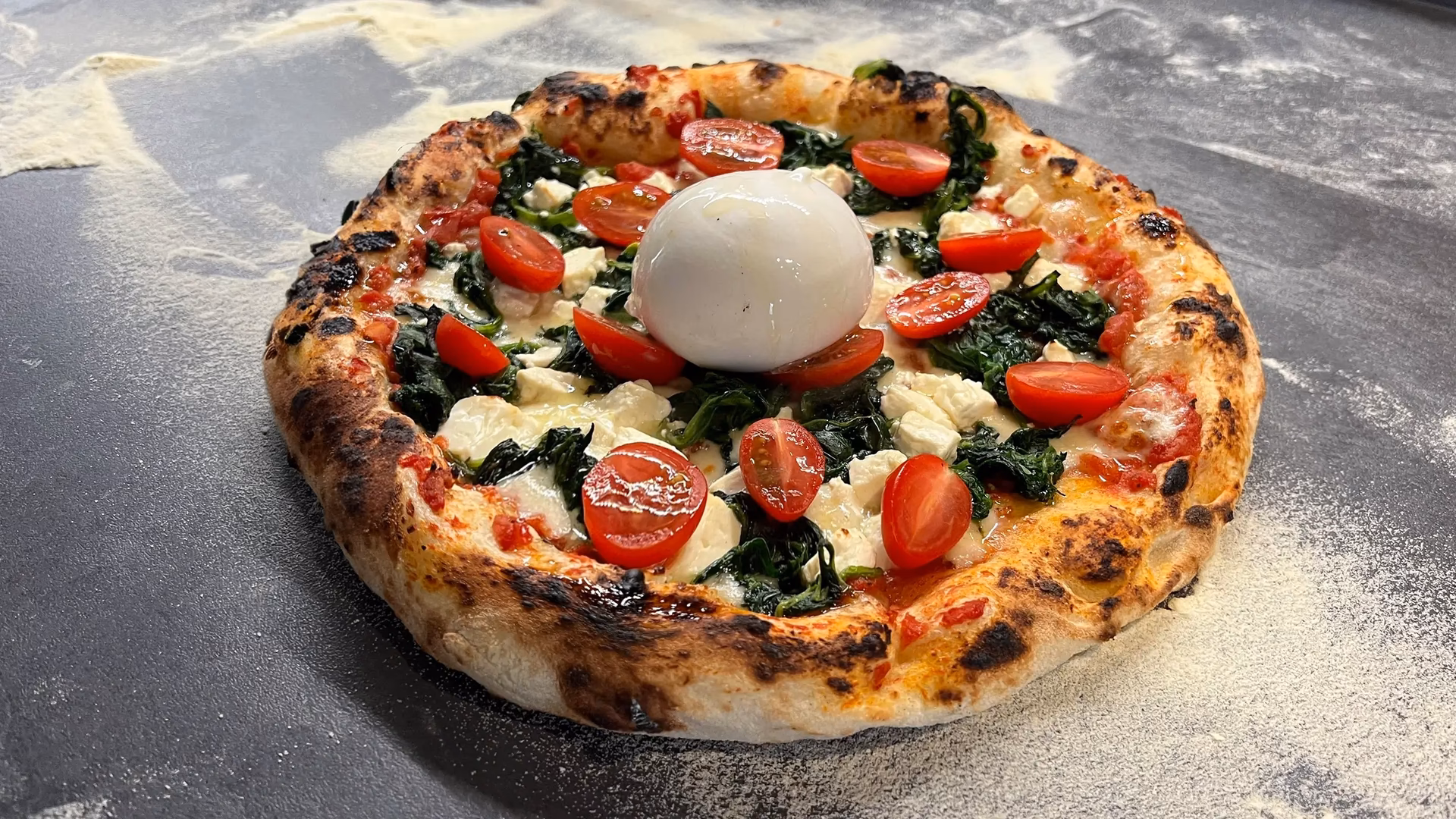 Was ist der Unterschied zwischen einer fettigen und einer belegten Pizza?